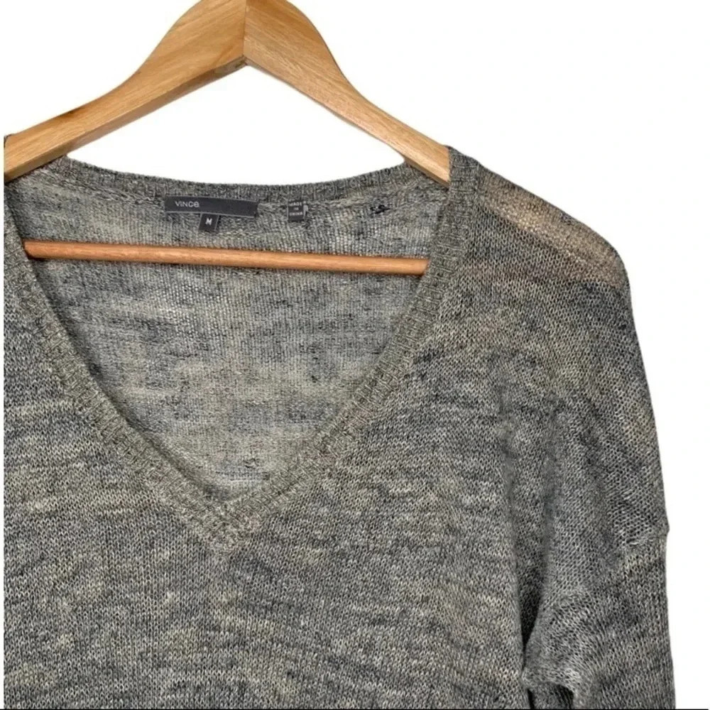Vince Gray 100% Linen V-Neck Long Sweater Size Medium